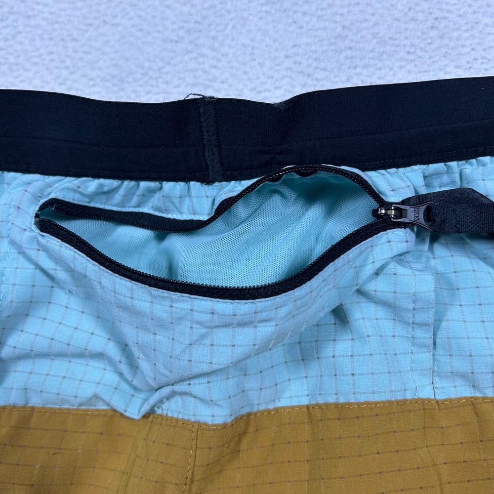 Nike Dri-FIT Trail Running Shorts Mens Large Green Gold DN4480-482 Lined Pockets - Picture 4 of 8